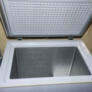 Freezer nevera de 6 pies de uso 220w - Img 57015018