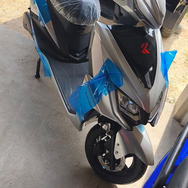 Moto eléctrica KVITOVA - 3/5