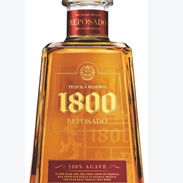 Se vende botella de tequila 1800 reserva reposado - Img 58347270
