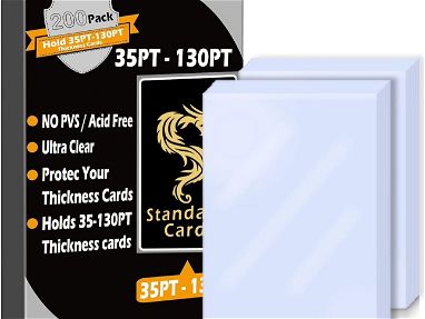 200 fundas para tarjetas intercambiables (2.835 x 3.622 in), fundas de plástico suave para tarjetas de MTG, Yugioh, tarj - Img main-image-45845590