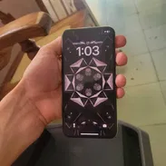 iPhone xs - Img 57051131