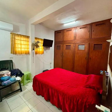 ESPECTACULAR CASA INDEPENDIENTE DE 3 CUARTOS CON GARAJE Y PATIO EN PÁRRAGA !!! - 2/6