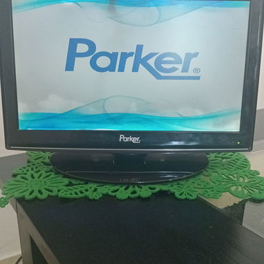 Telvisor para piezasde 19 pulgadas, con algunos ajustes podrían verse los canales y servir también como pantalla de comp - Img 115904747