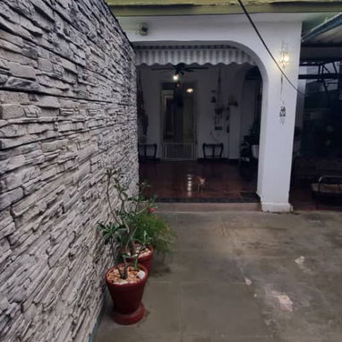 Casa muy grande 7/4, piscina, garage, NEGOCIO INCLUIDO  por 84y13 110m 53582376 - 3/10