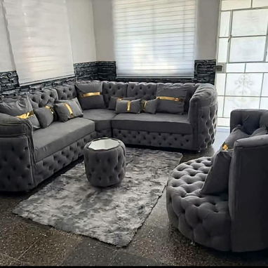 Muebles y camas de lujo para embellecer sus hogares - Img 125623578