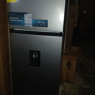 Refrigerador Milexus de 9.1 pies y Hisense 7.2 pies original importado - Img 123378571