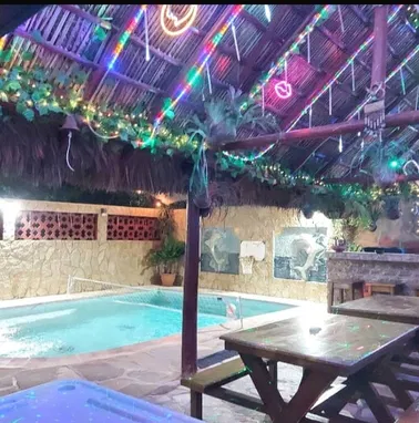 Acogedora casa de renta con piscina en la playa de Guanabo +53 52463651 - Img 83679182
