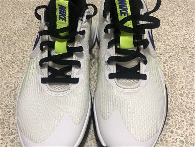 Tennis Nike talla 7, 26 cms nuevos 60.00 usd - Img main-image-45946620