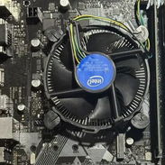 Kit 8va H310M-E R2.0, i3 8100, 8GB RAM (2x4GB). 5566 8948 - Img 55677350