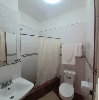 ❄️ 3 Habitaciones climatizadas, cada una con baño privado 🛌 3 Habitaciones | 🛁 4 Baños REF 1265 - Img 95159995