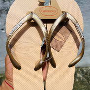 Chancletas Havaianas originales - Img 55879947
