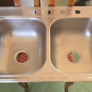 Vendo fregadero de acero inoxidable 35 USD - Img 57011467