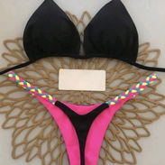 Bikini negro y rosa - Img 55384125