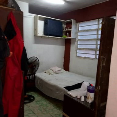 Apartamento interior y en bajos en perfecto estado constructivo, en edificio cap wa.me/5358448979 - Img 125883909