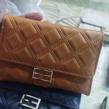 MONEDERO 👛 DE MUJER PEQUEÑOS . 5 USD - 4/6