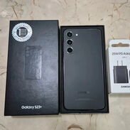 Samsung S23+ doble SIM, 256/8 GB, como nuevo en caja, sin detalles. $600 USD 📱💰 #Samsung #S23Plus #Nuevo #EnCaja #SinD - Img 45289220