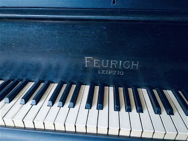 Original Feurich Piano de Leipzig - Img main-image-45924830