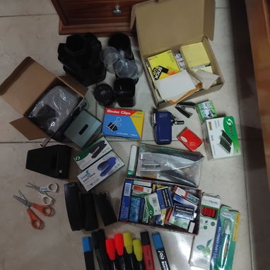 VENTA DE EFECTOS  DE ESCRITORIO - 8/8