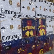 Barcelona y Real Madrid - Img 53702426