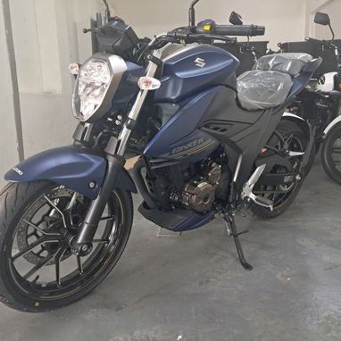 SUZUKI GIXXER 250 - 5/8