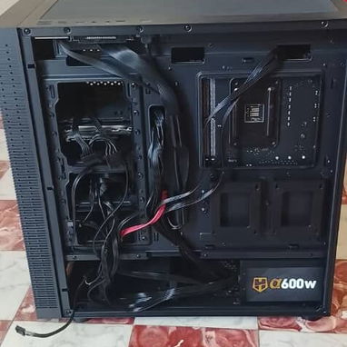Vendo PC o computadora cañón buen precio AMD MSI Corsair - 3/6