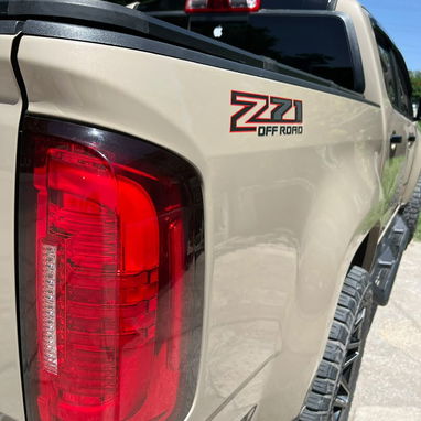 CHEVROLET COLORADO Z-71 - 6/9