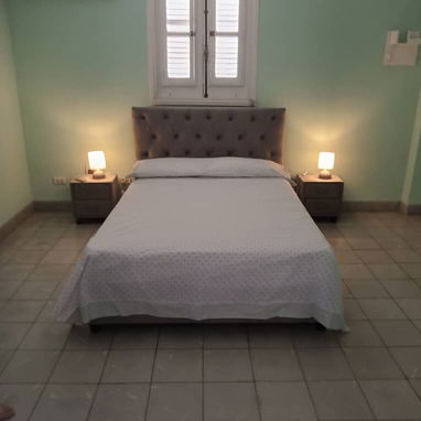 ​Alquiler Casa Biplanta (Planta Alta Independiente) - 2 Cuartos c/ Split, Calentador y Terraza Techada - 2/9