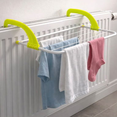 Tendero de Ropa portátil y Plegable diseñado para colgarse en barandas de balcones, ventanas, puertas o radiadores - 4/4