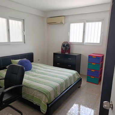 ¡RENTA LINEAL DE LUJO EN NUEVO VEDADO! 🌟 - 9/10