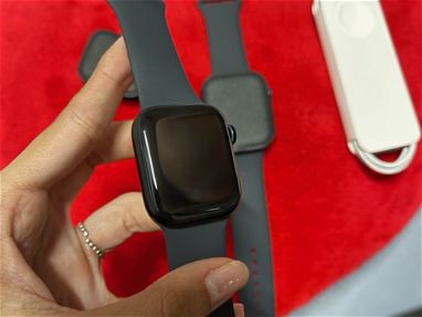 Apple Watch SE de 2da generación NUEVOO DOY GARANTÍA DE 1 MES midnight 44mm - Img main-image
