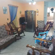 Apartamento en Alamar, en primer piso (segundo nivel). - Img 54647210