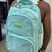 Aprovecha que ya empieza la escuela En Venta Mochila Grande VEDADO - Img 57001051