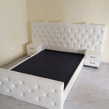 •CAMAS TAPIZADAS,COLCHONES, JUEGOS DE SALA Y SILLONES•SC - 4/9