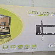 Soporte/ Base TV hasta 80" - Img 46690265