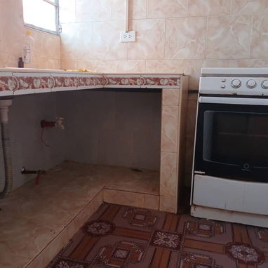 Se vende casa en alto totalmente independiente - 6/10