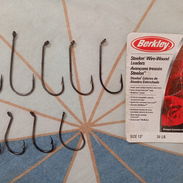 Vendo set de 9 anzuelos de pesca: 2 de 6cm, 3 de 5cm, 3 de 4cm y 1 de 3cm - Img 58169784