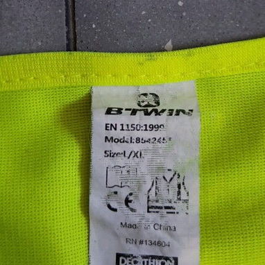 Chaleco amarillo Décathlon "Gilet jaune" XL auténtico de las huelgas en Francia Vedado 8 USD - 3/4