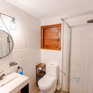 Se renta apartamento en el Vedado de 2 habitaciones y jacuzzi - Img 108066232