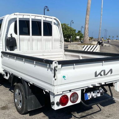 Servicio de Cargas Ligeras. Camionetas - Img 123648189
