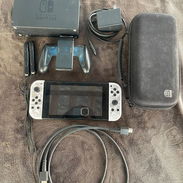 Vendo nintendo switch v2 - Img 56754161
