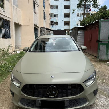 Mercedez benz A200  150k km perfecto estado llantas 19 AMG - Img 122762858