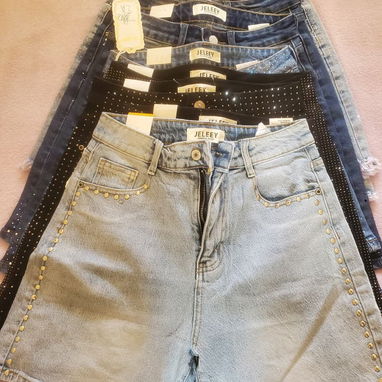 Shorts con perla y sin perla ,varias tallas - Img 123129642