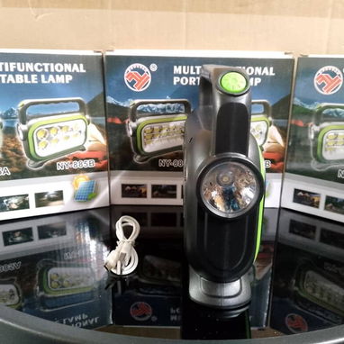 Lámpara Linterna Recargable con panel solar 🔥 Color 💚 16 USD - Img 125051928