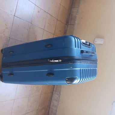 Vendo maleta con defectos menores (acepto transferencia) - 2/6