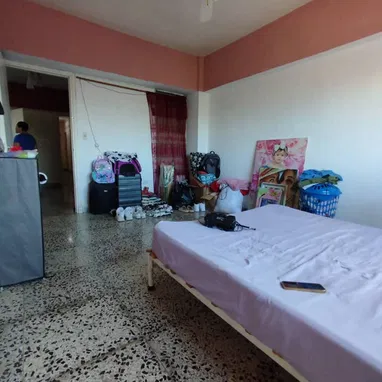 Apto en 20 de mayo , 3er piso - 4/9