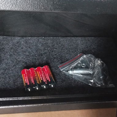 Cajas fuerte 12 L, 24 L y 34 L - 4/7