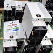 ASOL BUY 2 GET 3 Antminer S21 200TH 17.5J/TH Bitcoin Miner 3500W SHA-256 ASIC Mining Machine - Img 58113758