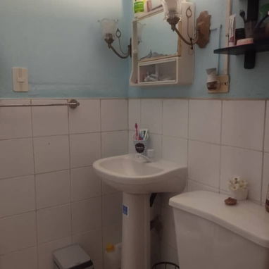 se vende apartamento en 20 de mayo con todo dentro - Img 122807246