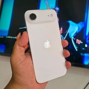 IPhone 17 Air de 256 GB (Versión ESIM, 100% Batería) - Img 56683730