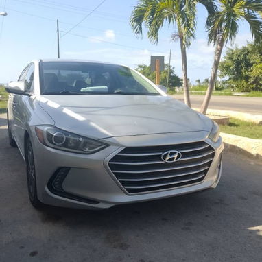 ❤️ HIUNDAY ELANTRA ESPERADO CHAPA AÑO 2017 CARRO INPECABLE CERO DETALLE ❤️ - 2/3